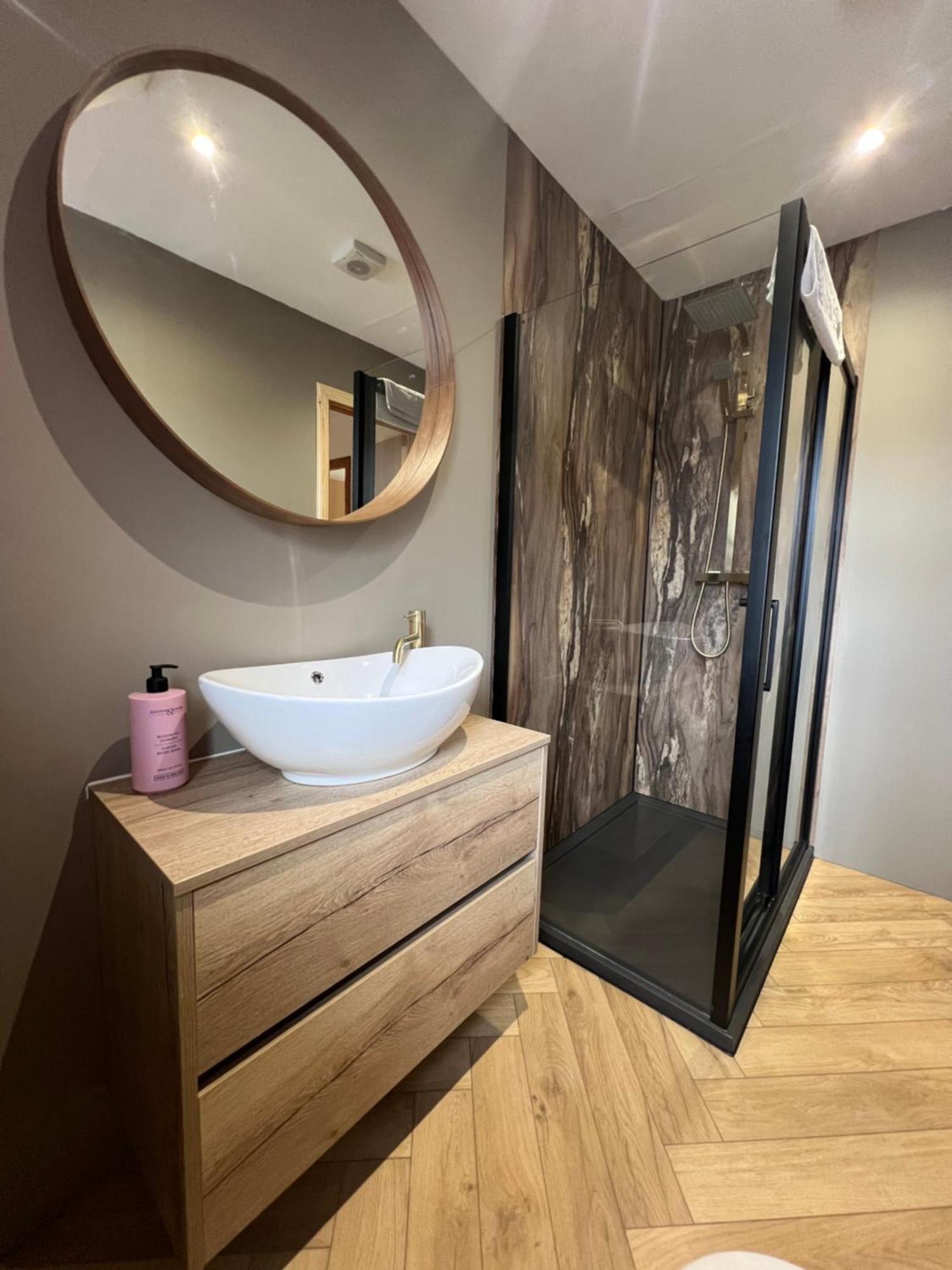 Glen Nevis Apartment 3 Fort William Buitenkant foto