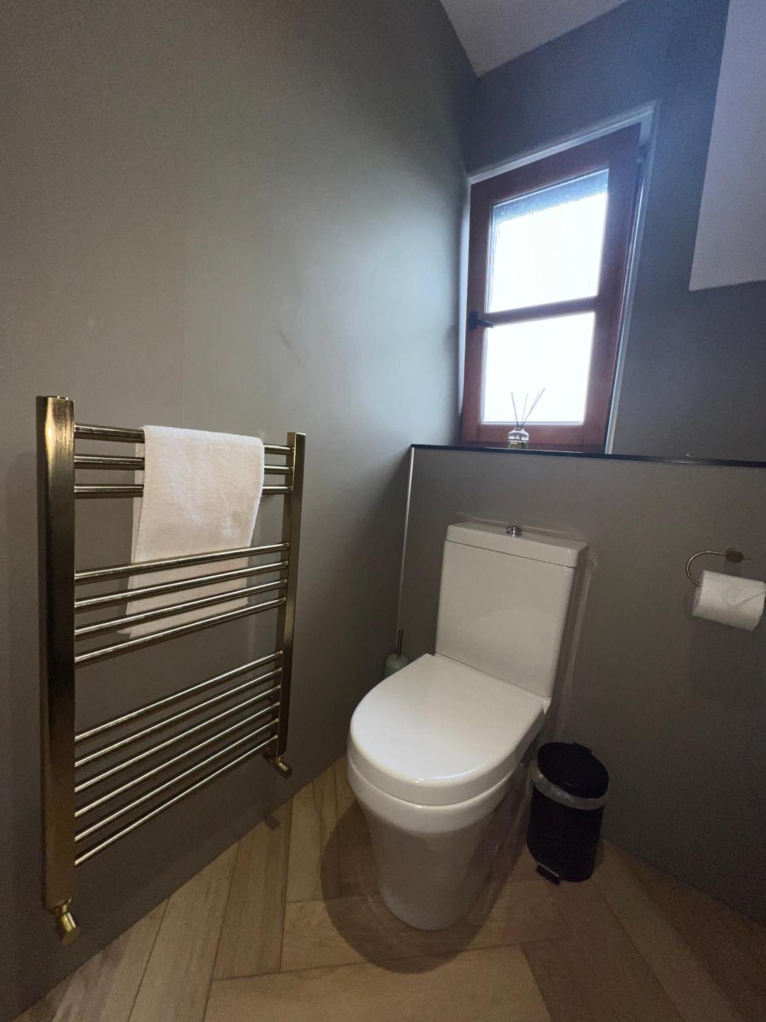 Glen Nevis Apartment 3 Fort William Buitenkant foto